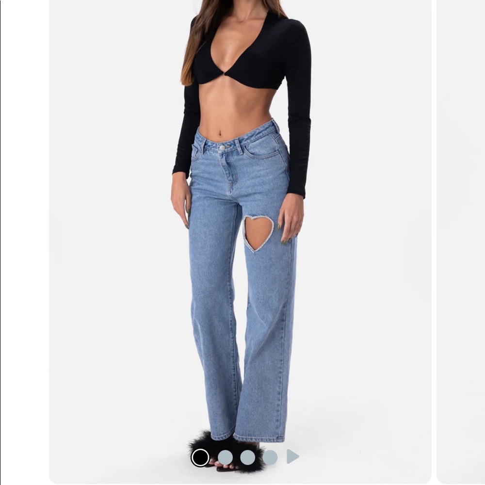 Rhinestone heart cut out jeans